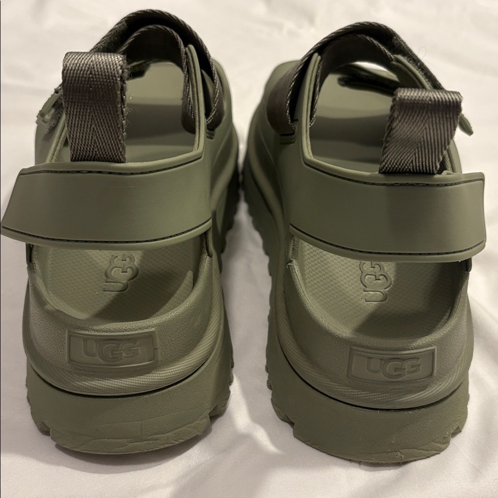 UGG GoldenGlow Platform Sandals - Shaded Clover, 9 - Picture 3 of 11